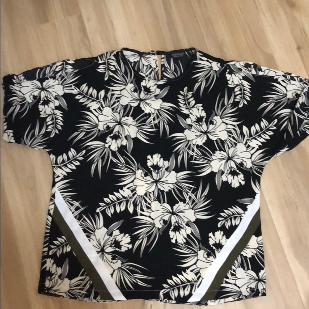 Floral top